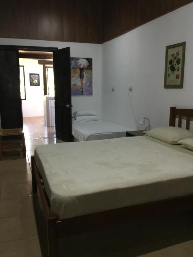Brand New House Alajuela Near The Airpor Hotel Ngoại thất bức ảnh